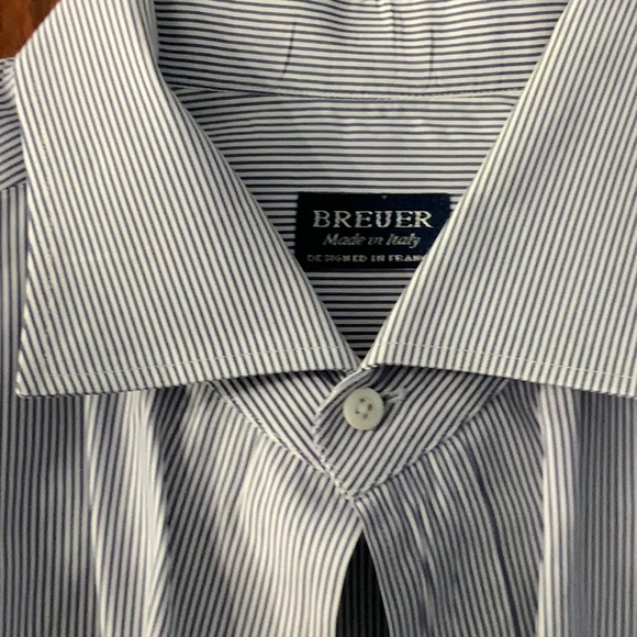 Men’s Breuer, blue pin-striped dress shirt, size 15 neck, 45 (Italian sizing) - Picture 4 of 4